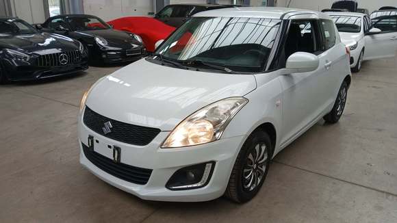 Вид спереди слева