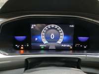 Вид на приборную панель