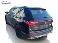 Vue de l’arrière gauche