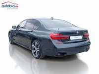 Widok z tyłu po stronie lewej