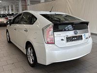 Widok z tyłu po stronie lewej