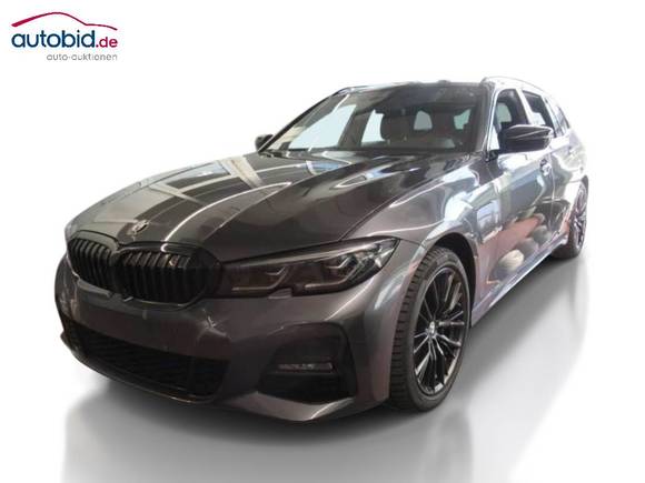 Вид спереди слева