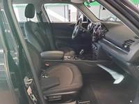 Вид на салон