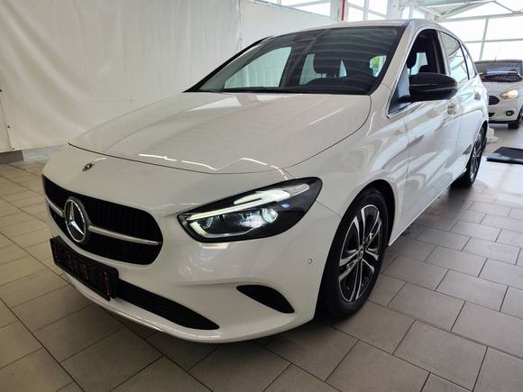 Náhled zpředu zleva