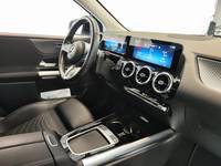 Вид на салон