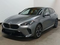 Pogled od napred levo