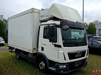 Náhled zpředu zprava