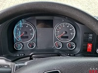 Pohled na přístrojovou desku