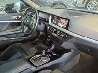 Вид на салон