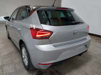 Aanzicht achter links