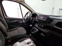 Вид на салон