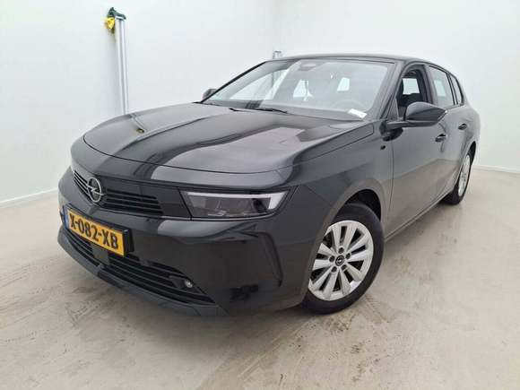 Вид спереди слева