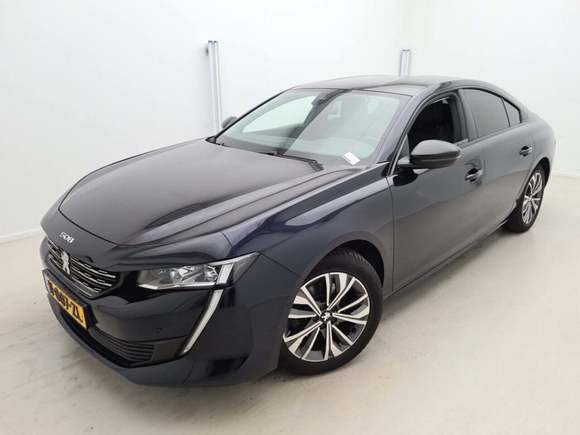 Widok z przodu po stronie lewej