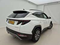 Pogled od pozadi desno