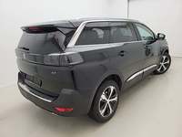 Pogled od pozadi desno