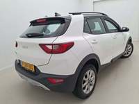 Pogled od pozadi desno