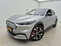 Widok z przodu po stronie lewej