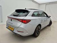 Aanzicht achter rechts