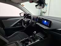 Вид на салон