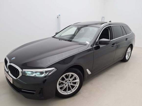 Вид спереди слева