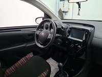 Вид на салон