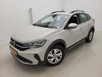 Вид спереди слева