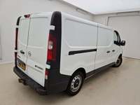 Pogled od pozadi desno