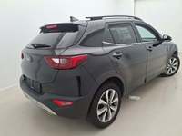 Widok z tyłu po stronie prawej