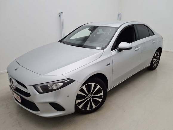 Náhled zpředu zleva