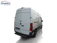 Вид сзади справа