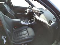 Вид на салон