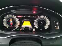 Вид на приборную панель