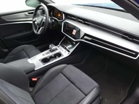 Вид на салон