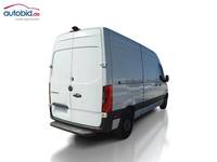 Вид сзади справа