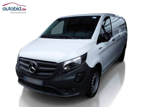 Вид спереди слева