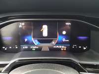 Вид на приборную панель