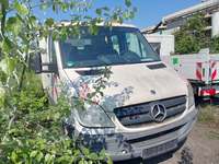 Pogled od napred  desno