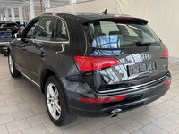 Вид сзади слева