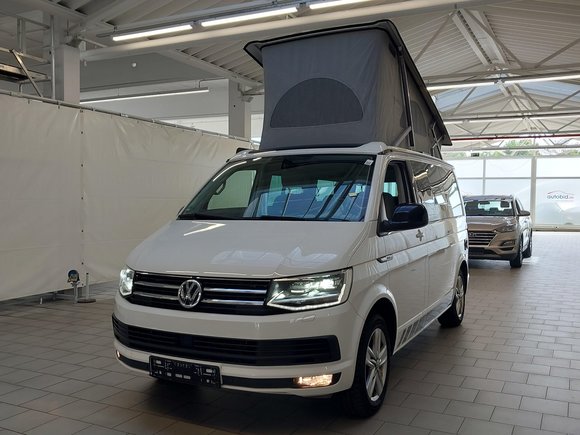 Pogled od napred levo