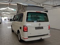 Pogled od pozadi levo