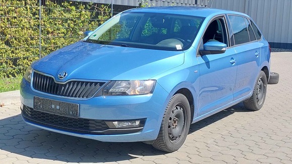 Náhled zpředu zleva