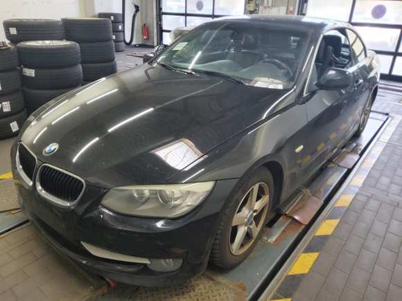 Widok z przodu po stronie lewej