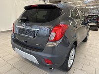 Widok z tyłu po stronie prawej