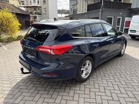 Widok z tyłu po stronie prawej