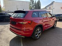 Widok z tyłu po stronie prawej