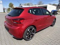 Widok z tyłu po stronie prawej