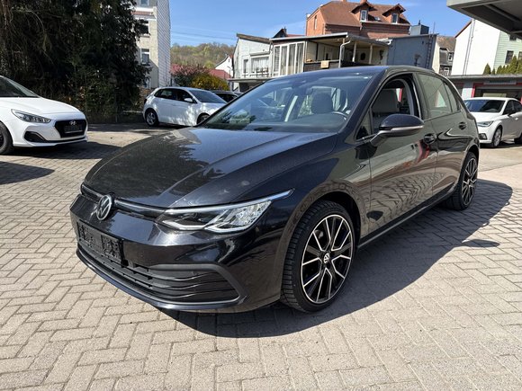 Widok z przodu po stronie lewej