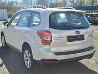 Aanzicht achter links