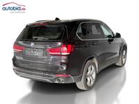 Widok z tyłu po stronie prawej