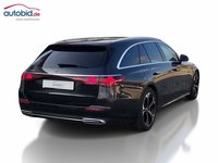 Widok z tyłu po stronie prawej